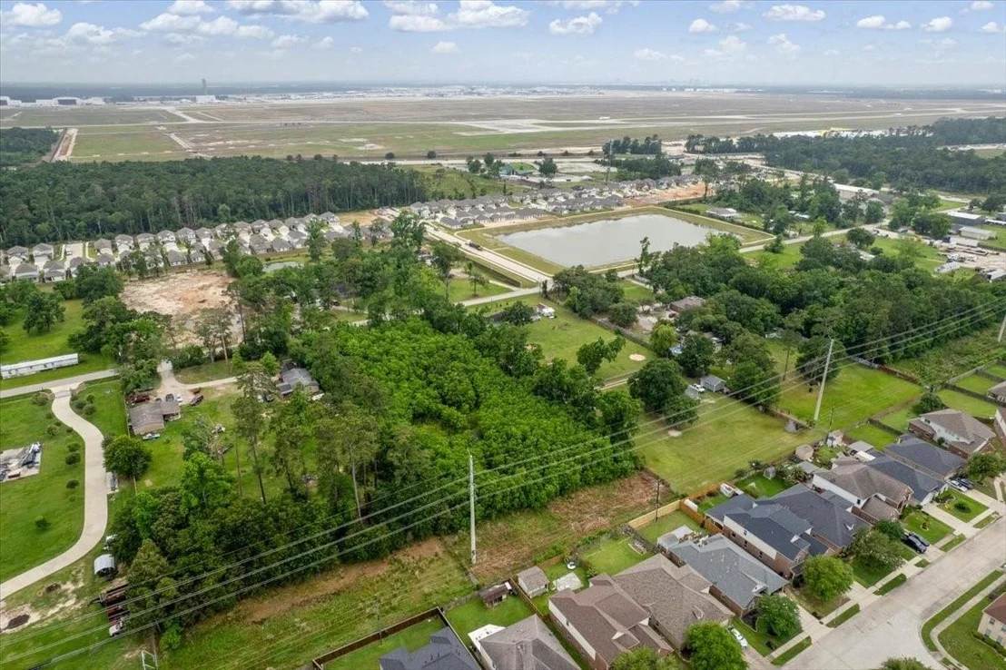 Photo of 6711 Maple Drive