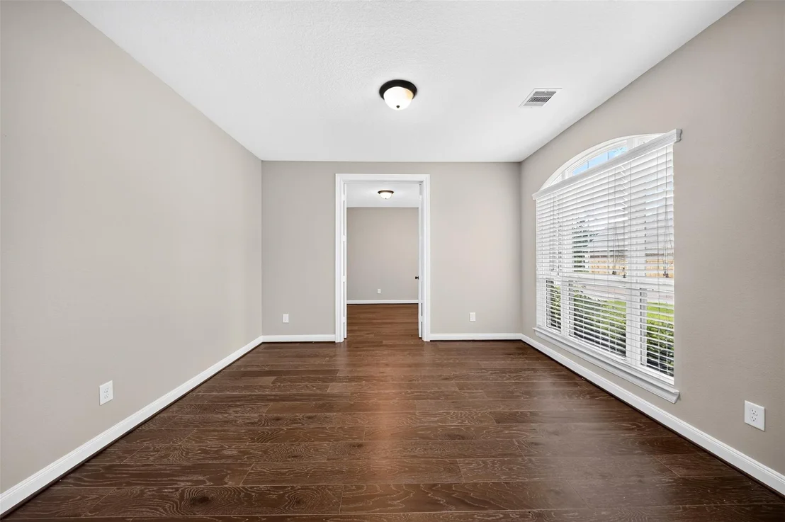Photo of 6234 Avon Landing Lane