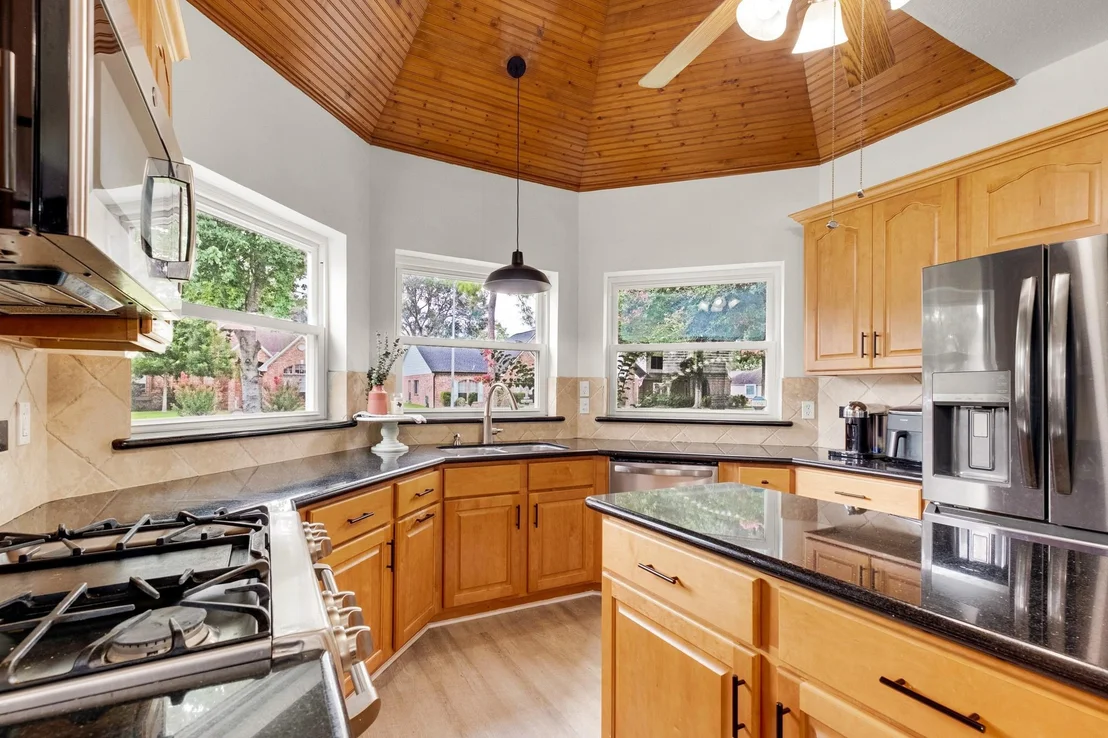 Photo of 10603 Wagon Trail Road