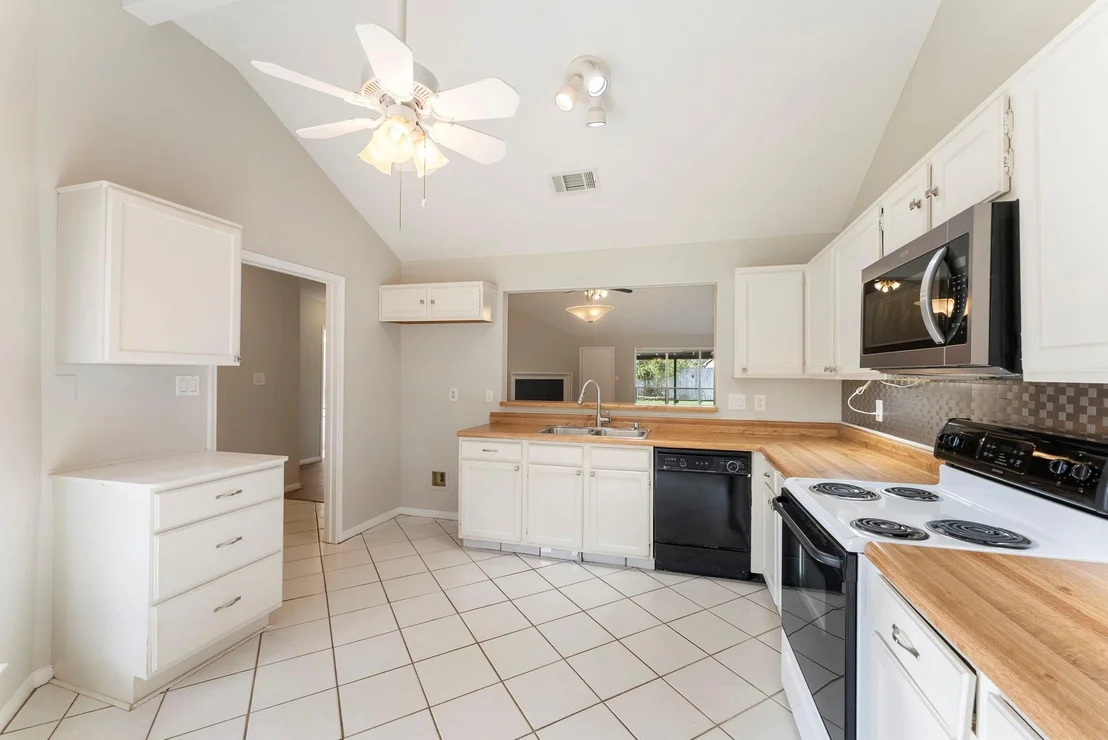 Photo of 5114 Aberton Lane