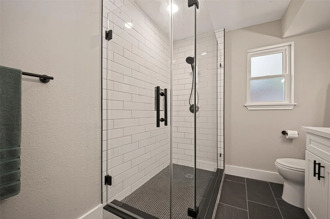 Photo of 3518 Shore Shadows Drive