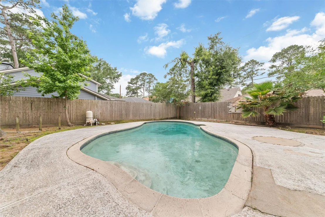 Photo of 7910 Oak Moss Drive