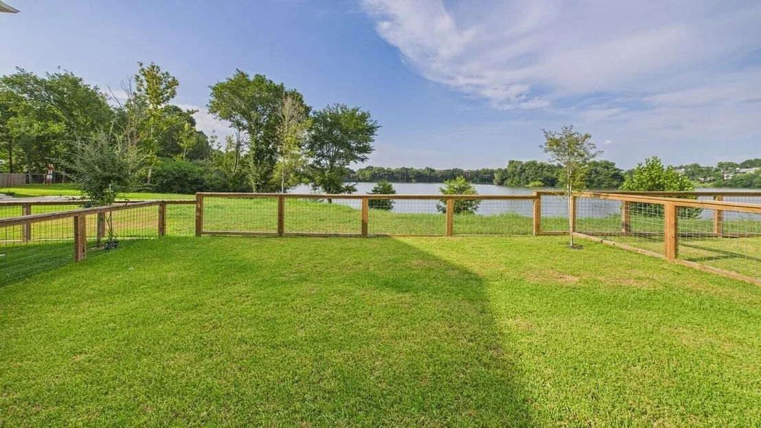 Photo of 10114 Serrano Park Drive