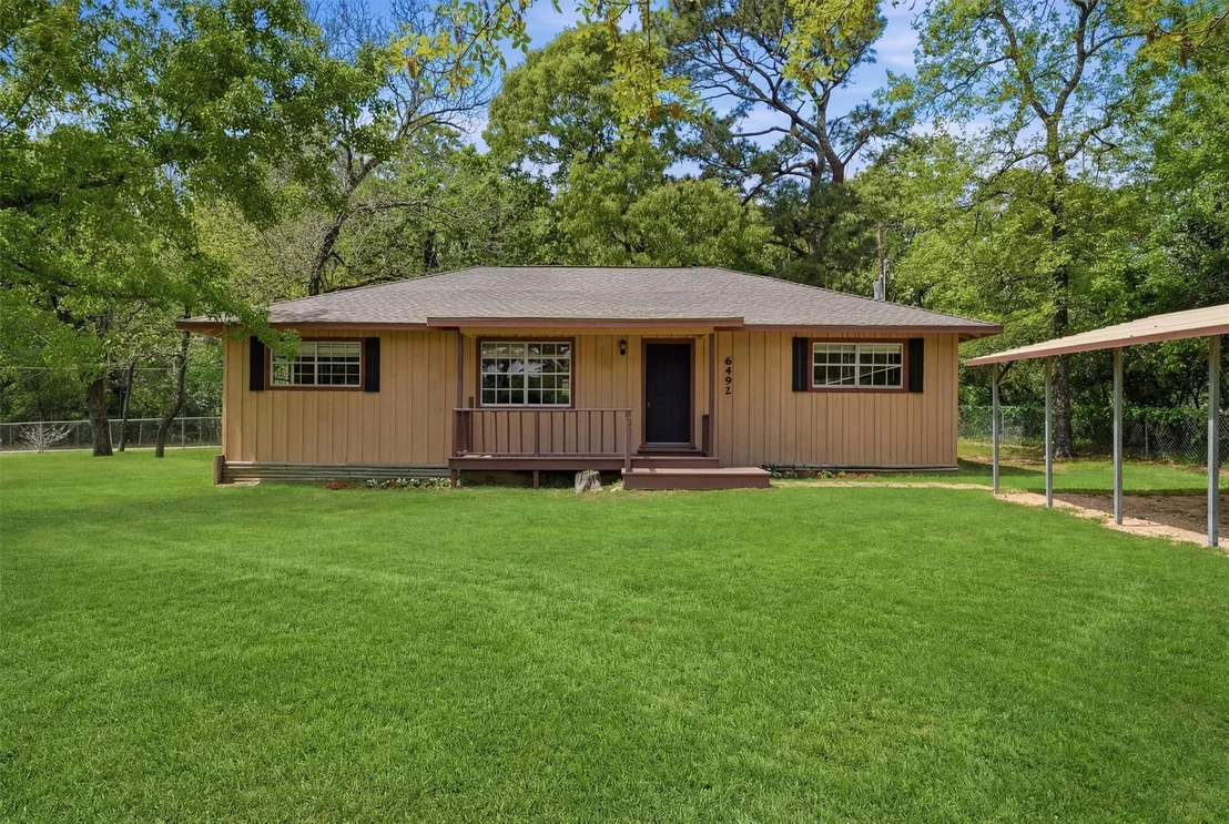 Photo of 6492 Bonanza Drive