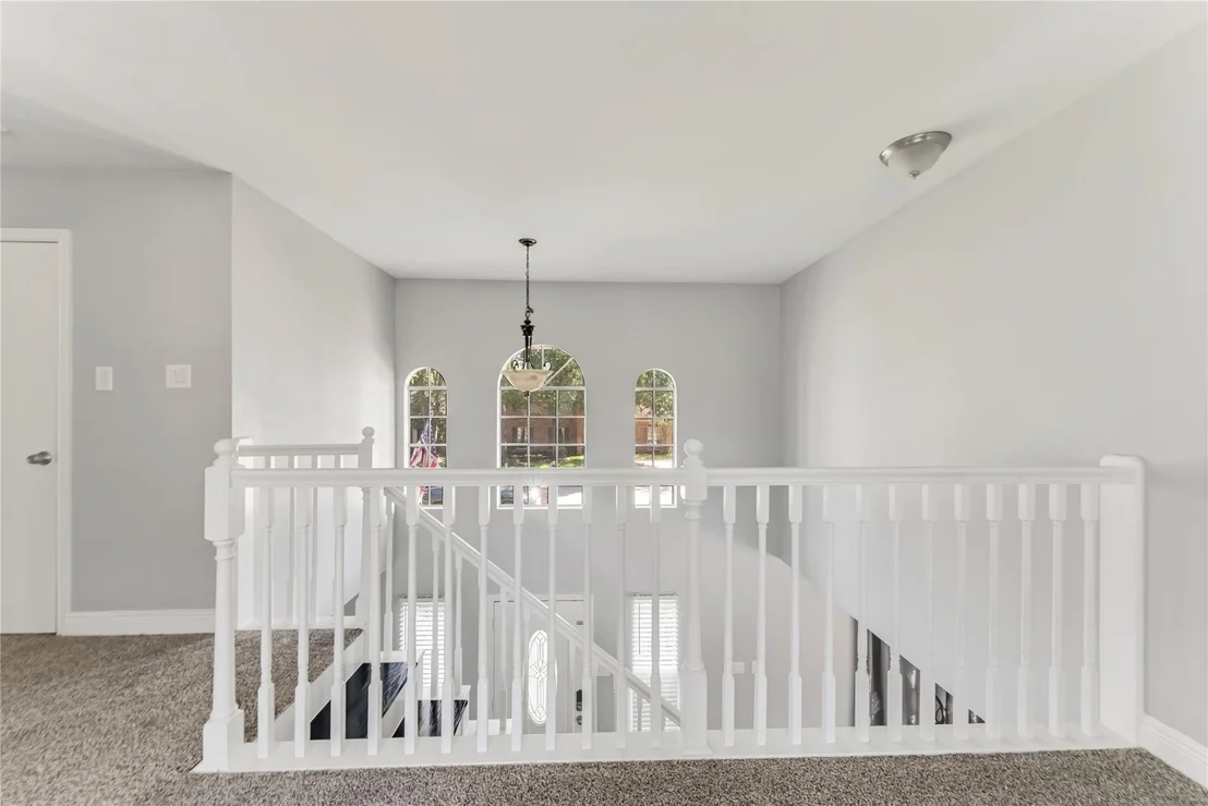 Photo of 18318 Oakhampton Drive
