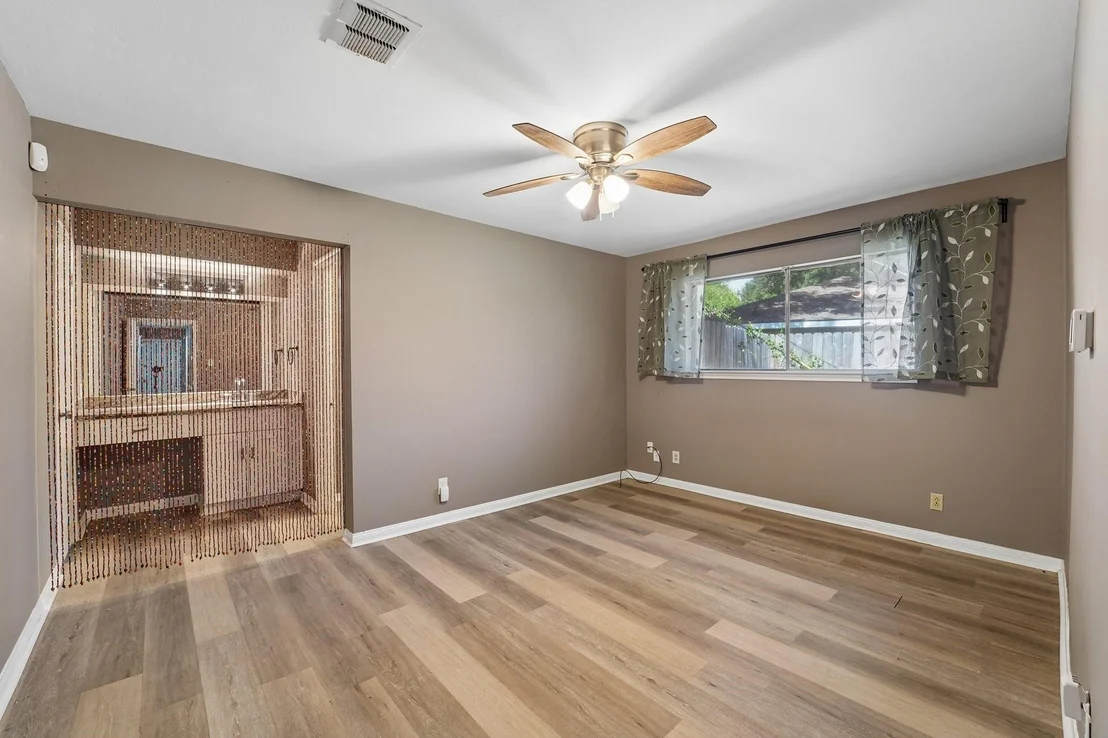 Photo of 6123 Rena Street