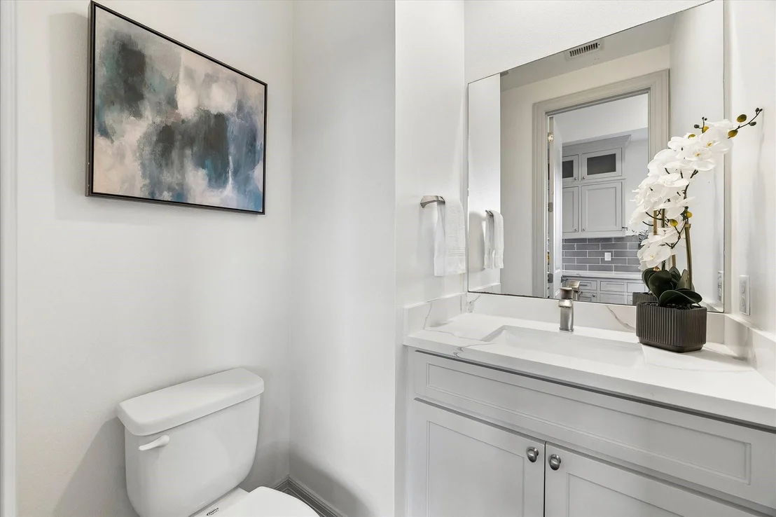 Photo of 1012 Robin Street