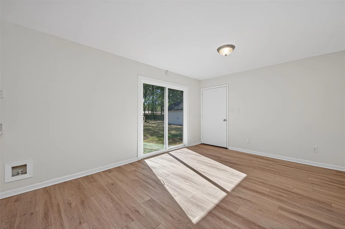 Photo of 170 Walter Drive