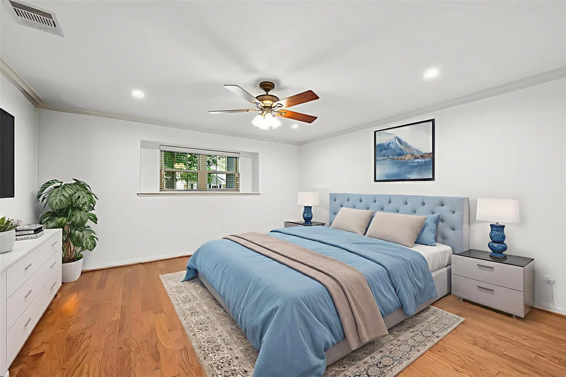Photo of 11003 Overbrook Lane