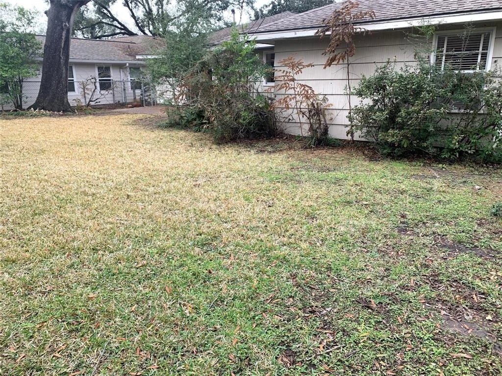 Photo of 4609 Redstart Street