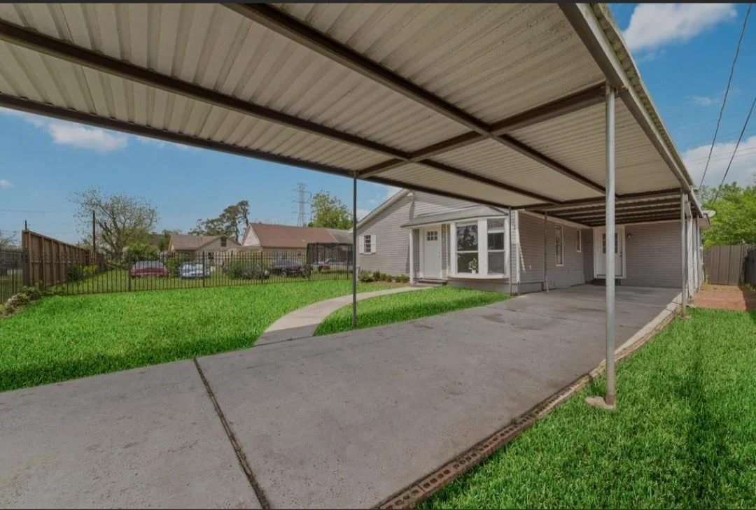 Photo of 2503 Creston Drive