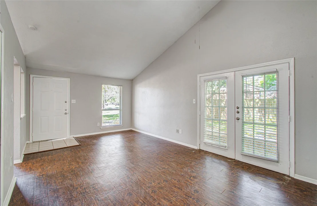 Photo of 24022 Four Sixes Lane