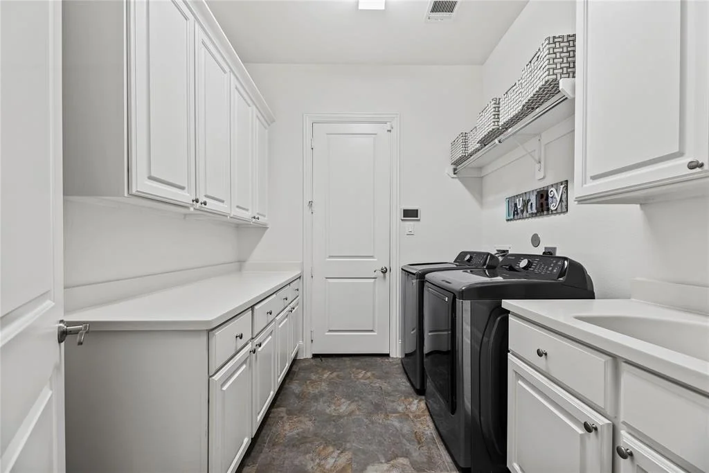 Photo of 5518 Fleming Rock Lane