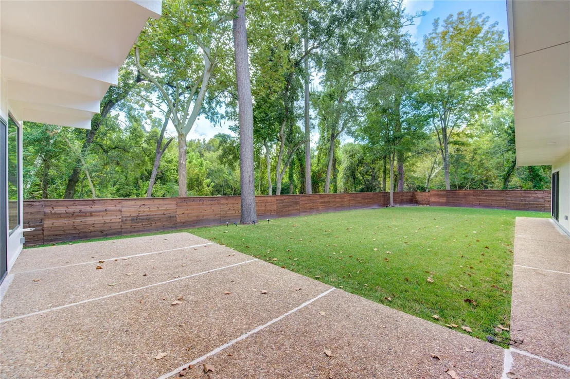 Photo of 303 Isolde Drive