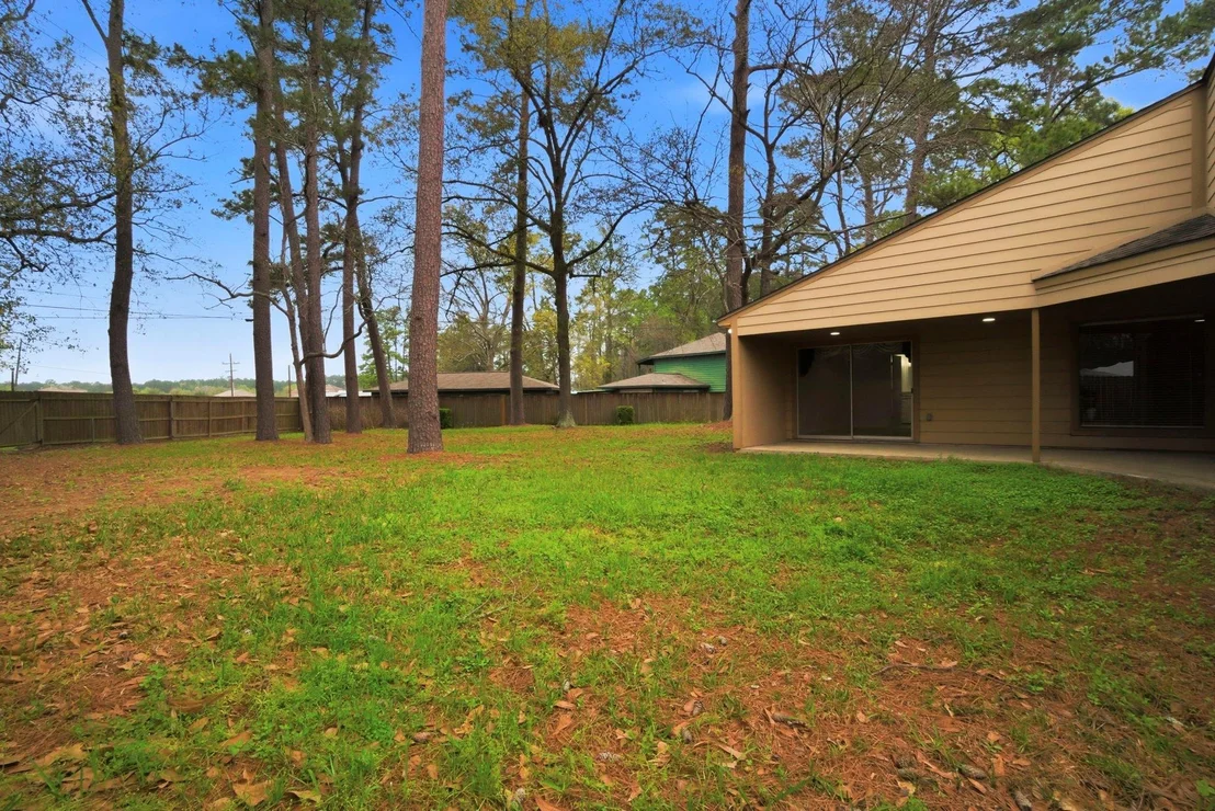 Photo of 74 Oak Grove Lane