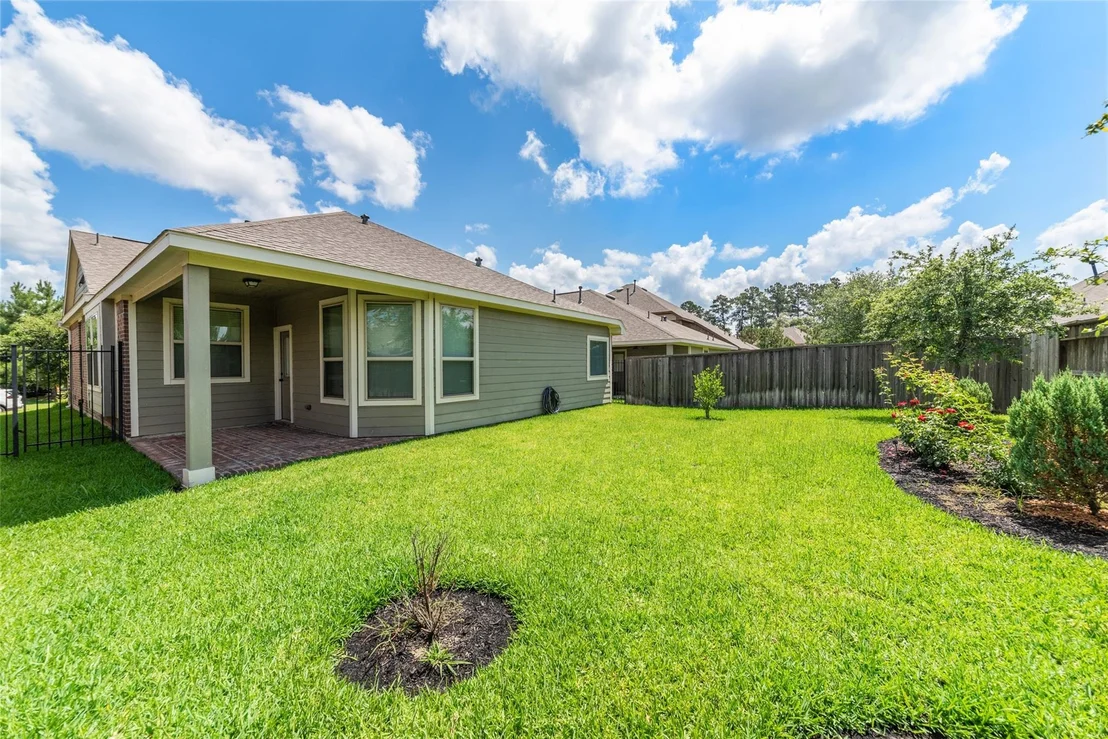 Photo of 15 Butternut Grove Place