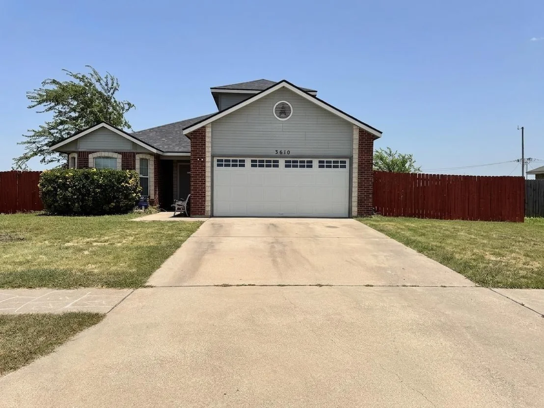 Photo of 3610 Latigo Drive
