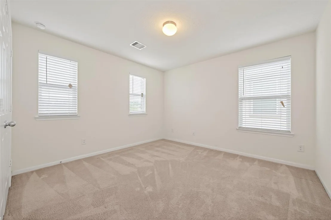 Photo of 4027 Lake Cypress Circle