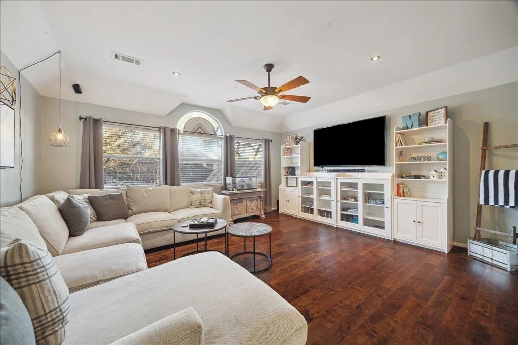 Photo of 1303 Roseberry Manor Drive