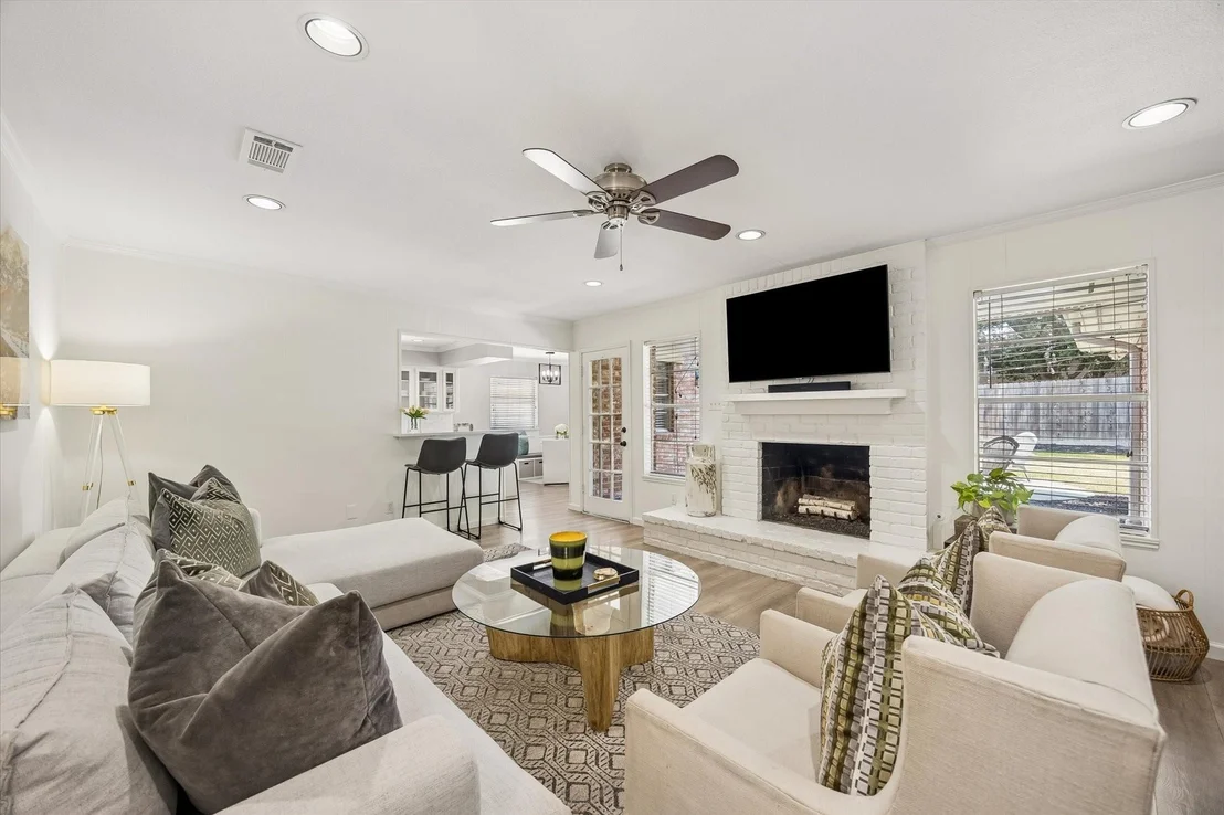 Photo of 11010 Overbrook Lane