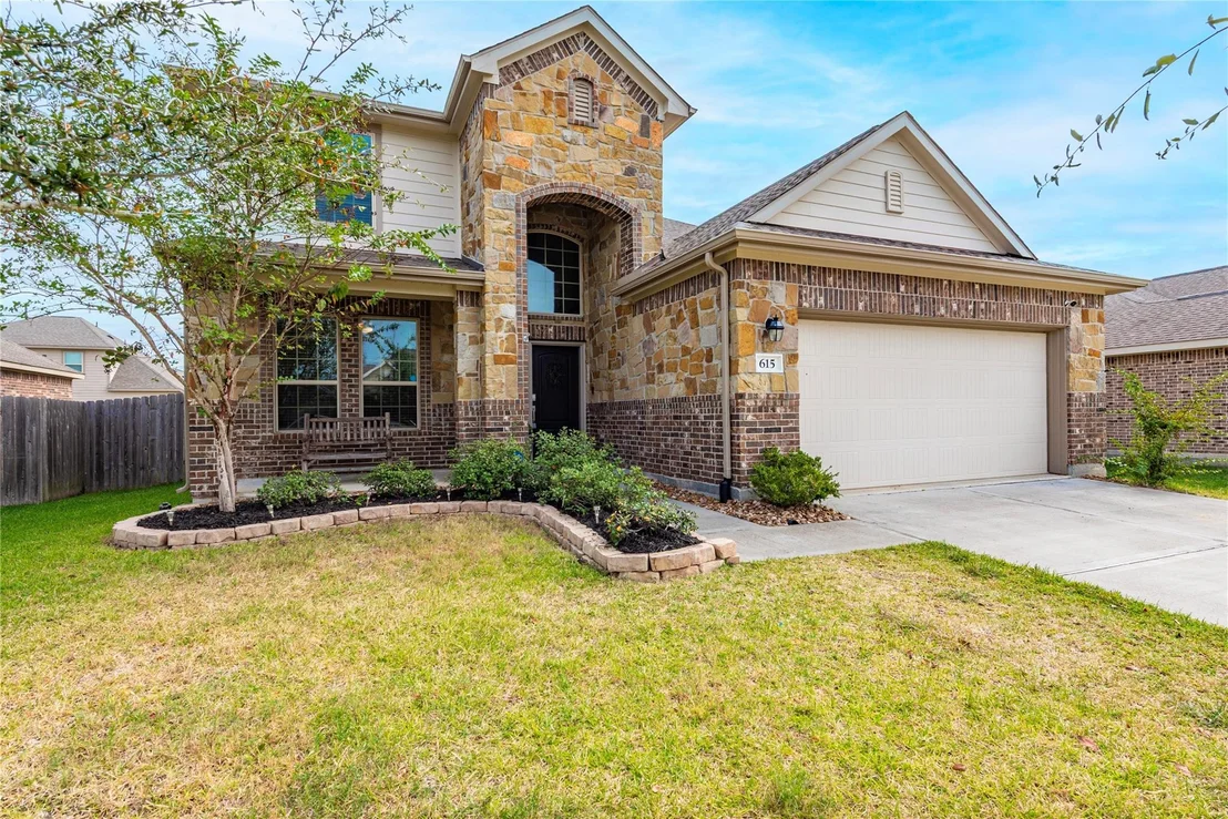 Photo of 615 Laurel Trail Lane