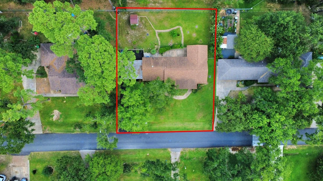 Photo of 9814 Warwana Road