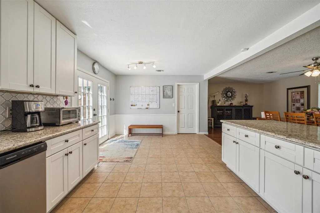 Photo of 13915 Cedar Point Drive