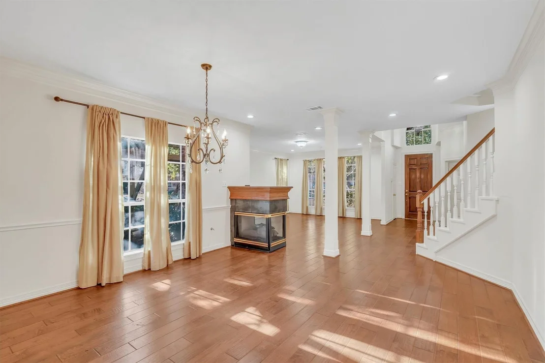 Photo of 20002 Barton Creek Court