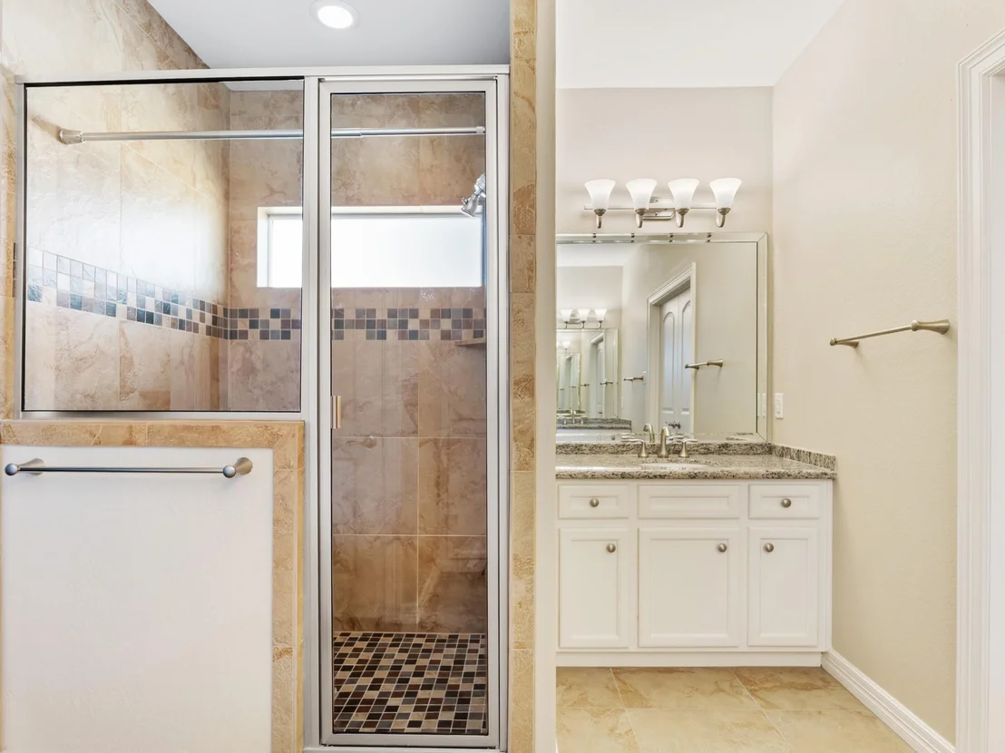 Photo of 9723 Highland Pointe Drive