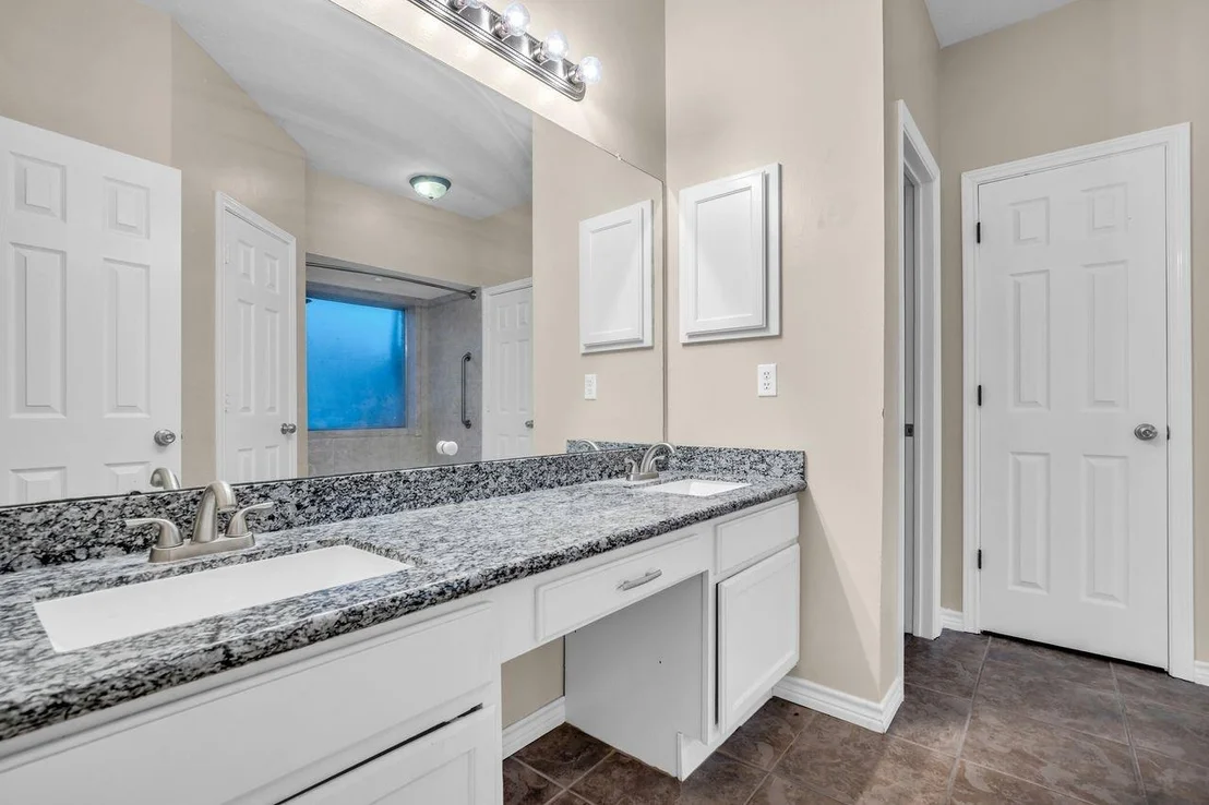 Photo of 23915 Spring Oak Drive