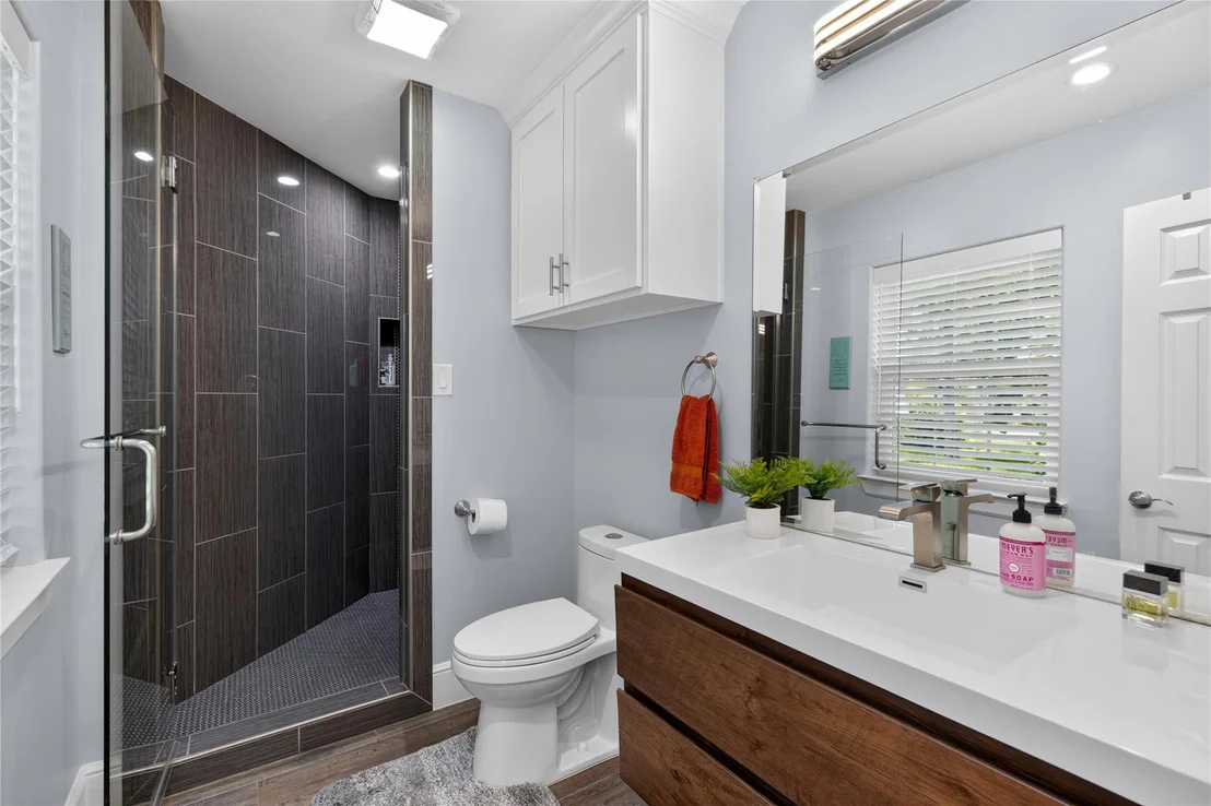 Photo of 5911 Masters Drive