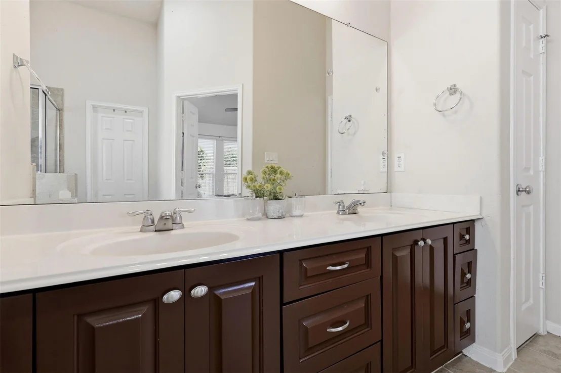 Photo of 8806 Willow Wind Lane