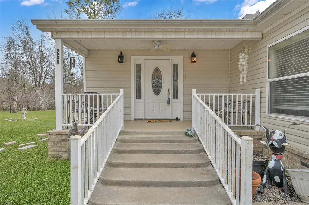 Photo of 250 Bowling Road