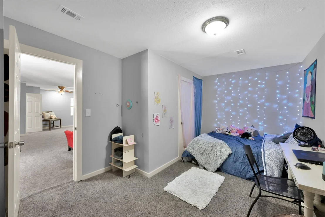 Photo of 15876 Pecan Drive