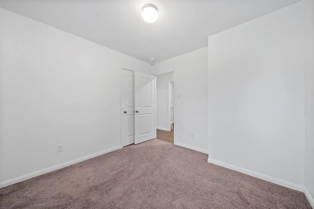 Photo of 15231 Arrowhead Loop W