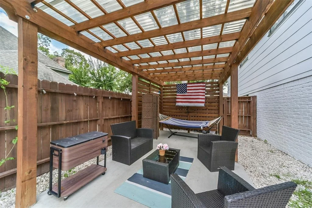 Photo of 11814 Gardenglen Drive