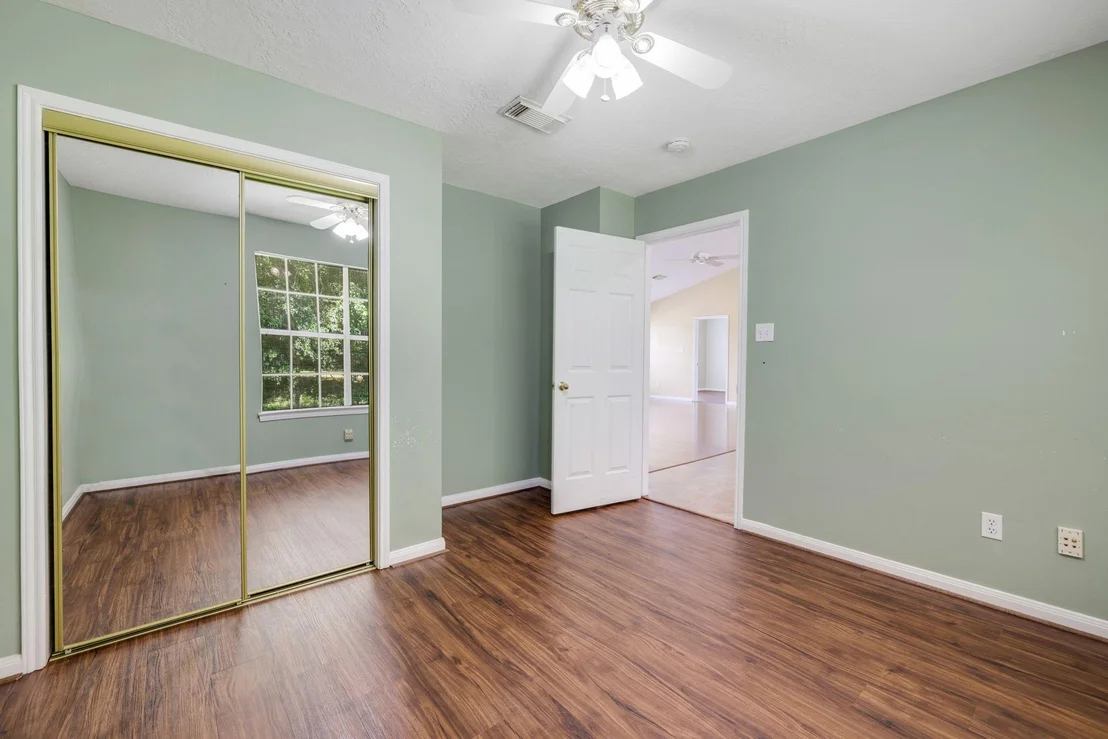 Photo of 360 Holiday Lane