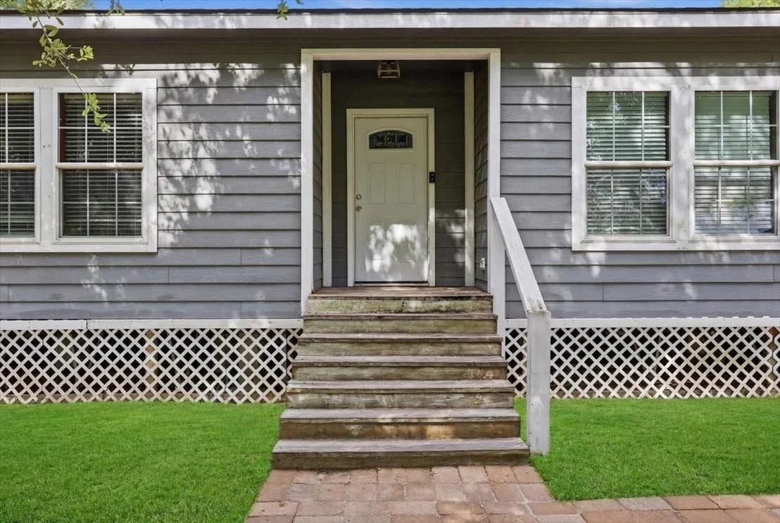 Photo of 11966 Louis Drive