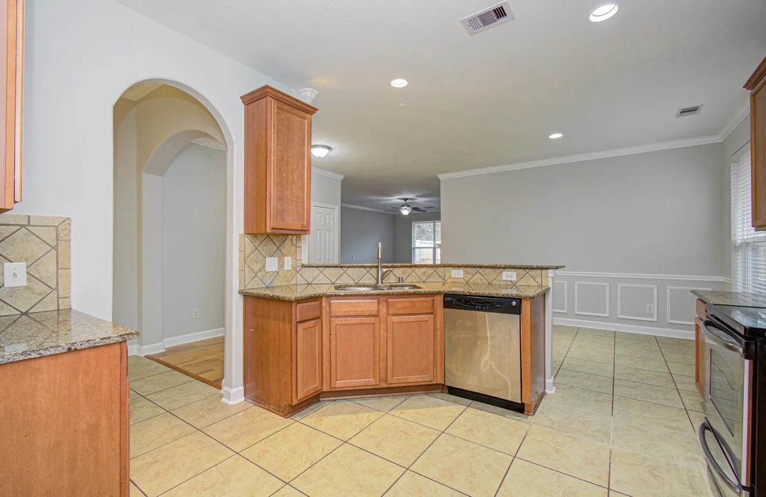 Photo of 7431 Avalon Trace