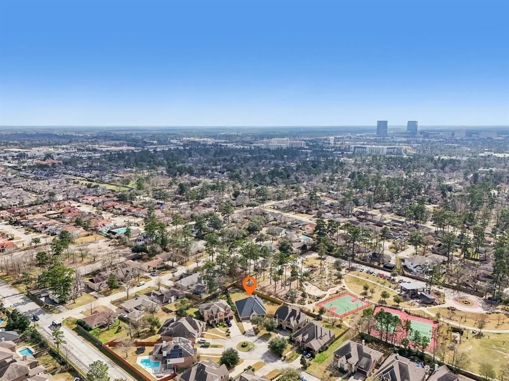 Photo of 105 E Silverwood Ranch Estate