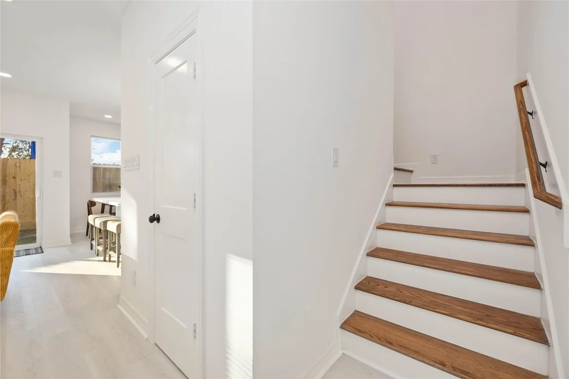 Photo of 7413 Easter Street