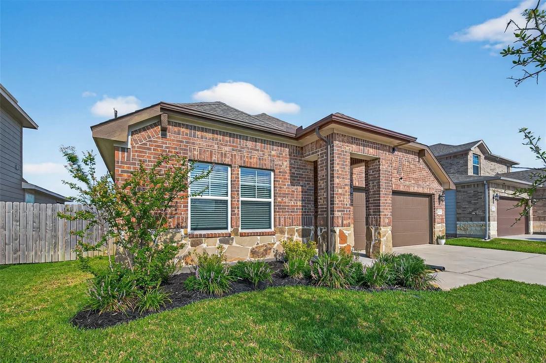 Photo of 2222 Royal Ann Way