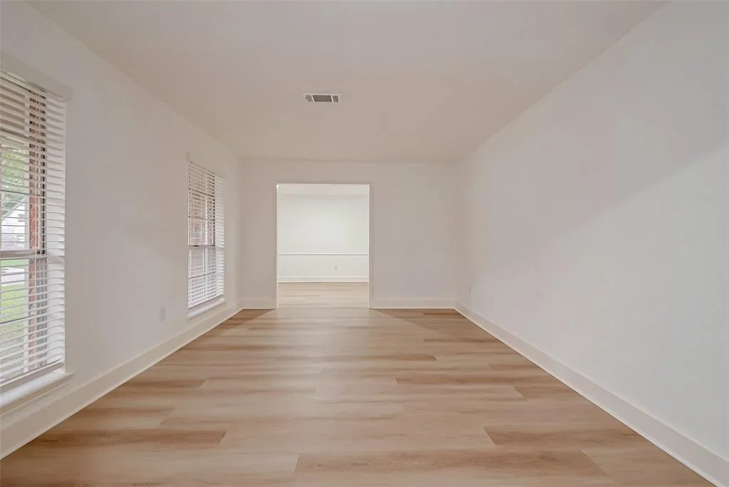 Photo of 5902 Templegate Drive