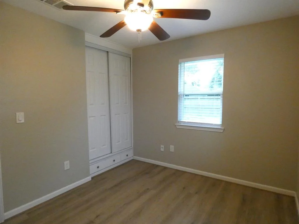 Photo of 5722 Hewitt Drive
