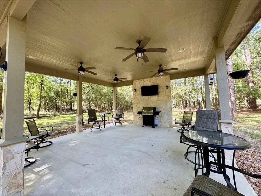 Photo of 125 Clear Springs