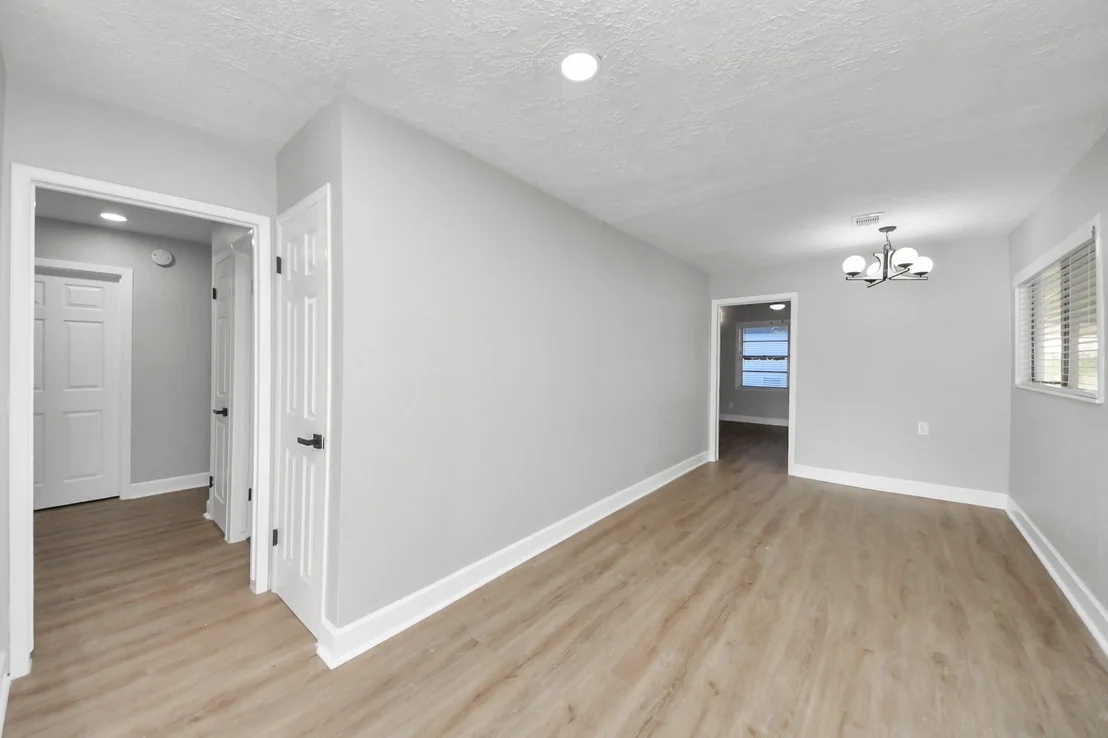 Photo of 1812 Locklaine Drive