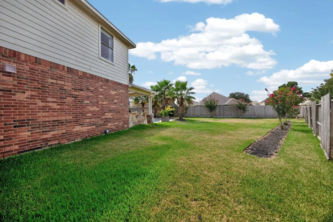 Photo of 9231 Barnsford Lane