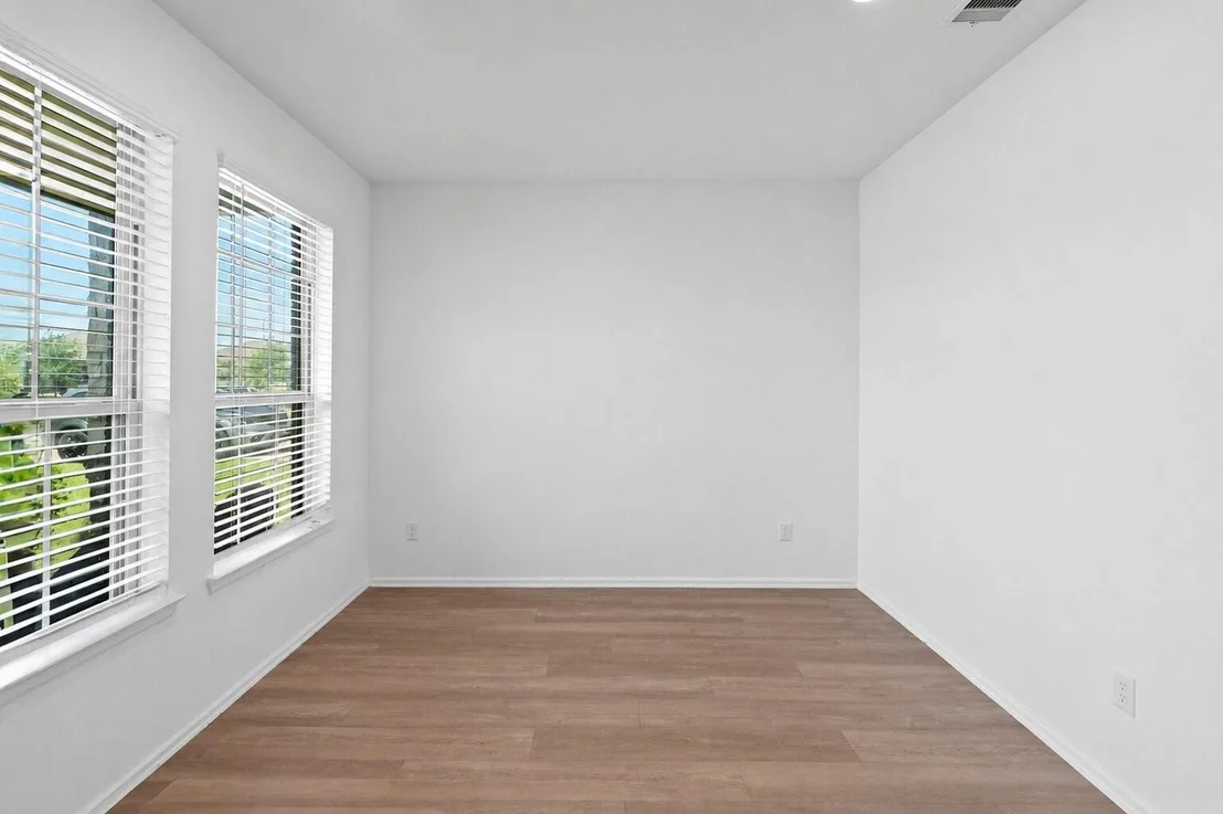 Photo of 5107 Twin Summit Drive
