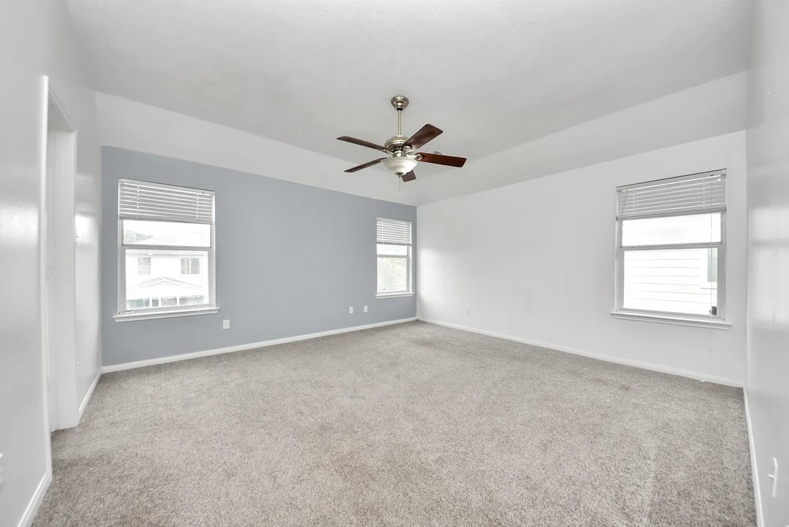 Photo of 7238 Foxshadows Lane