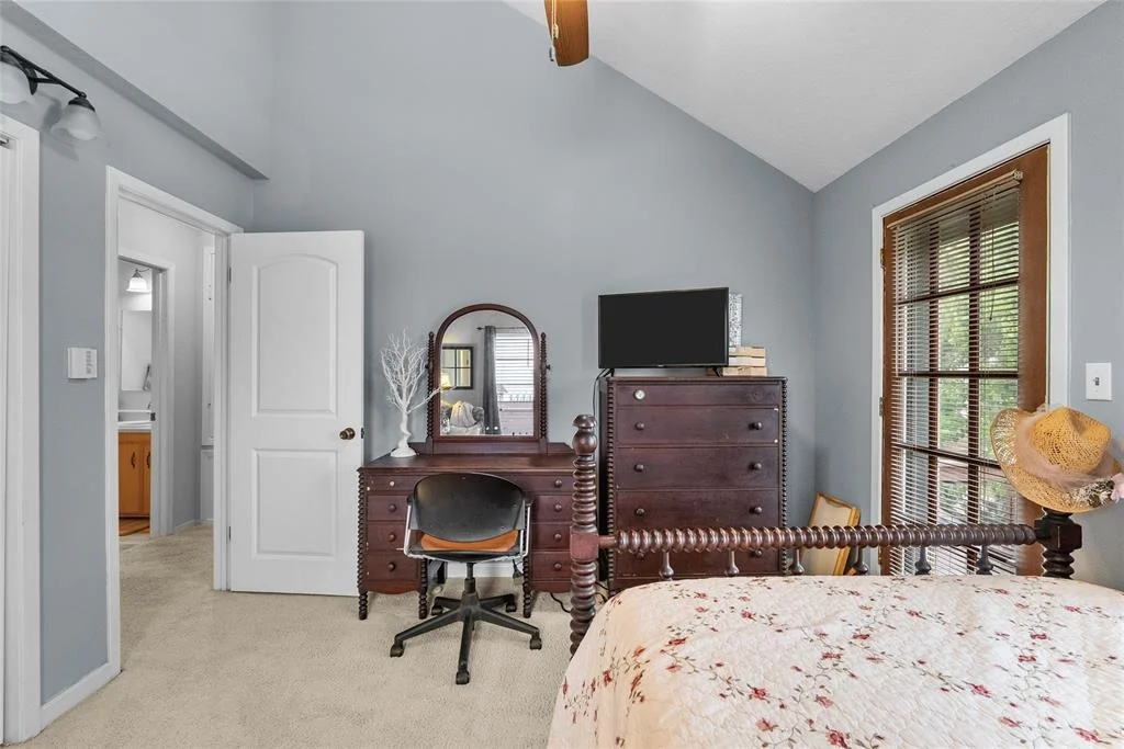 Photo of 268 Seminole Drive